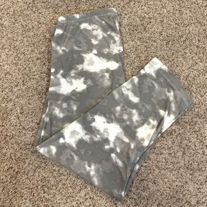 Cloud Patterned Lounge Crop Pants